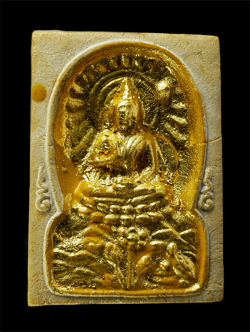 16Sep25 (91)p.jpg - พระผงบัวสี่เหล่า หลัง หนุมานเชิญธง หลวงปู่หนู วัดทุ่งแหลม อ.สวนผึ้ง จ.ราชบุรี ที่ระลึกงานปิดทองฝังลูกนิมิต วัดถ้ำแก้ว อ.เมือง จ.เพชรบุรี ปี2539 เนื้อผ [..] | https://kamulet.in.th